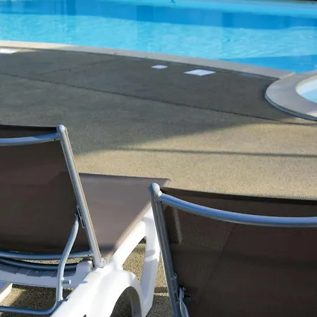 Mobil-home Luxueux A Jullouville, 200m Plage, Piscine Chauffee, Pour 6 Personnes - Fr-1-361a-73 * 瑞卢维尔莱潘