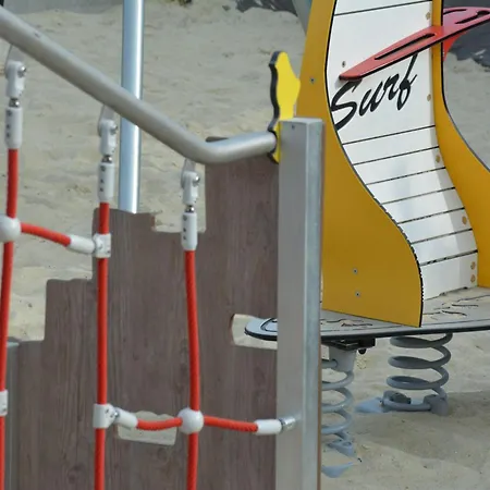 度假居 Mobil-home Luxueux A Jullouville, 200m Plage, Piscine Chauffee, Pour 6 Personnes - Fr-1-361a-73 *