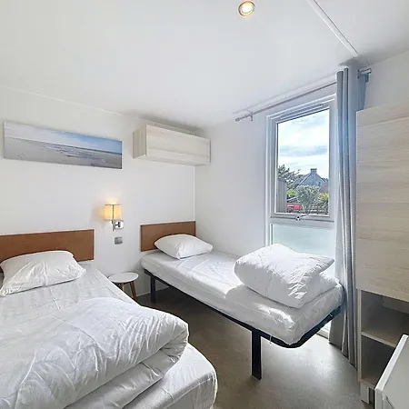 Mobil-home Luxueux A Jullouville, 200m Plage, Piscine Chauffee, Pour 6 Personnes - Fr-1-361a-73 *
