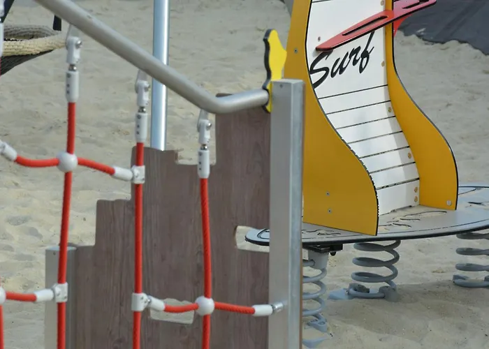 Nyaraló Mobil-home Luxueux A Jullouville, 200m Plage, Piscine Chauffee, Pour 6 Personnes - Fr-1-361a-73 *